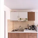 Cozy Loft Near Downtown